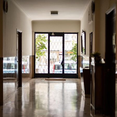 Two Bedroom Apt In Syntagma - Ermou Area Atina Dış mekan fotoğraf