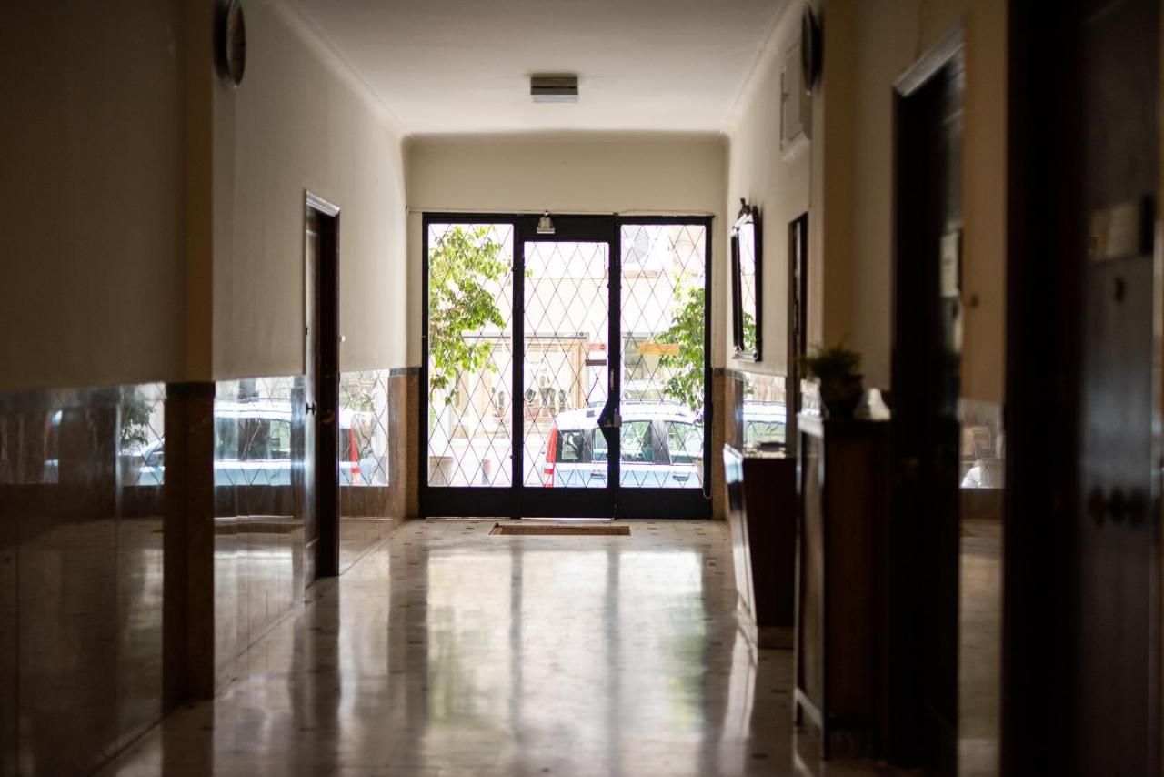 Two Bedroom Apt In Syntagma - Ermou Area Atina Dış mekan fotoğraf