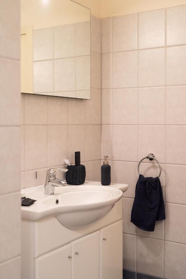 Two Bedroom Apt In Syntagma - Ermou Area Atina Dış mekan fotoğraf